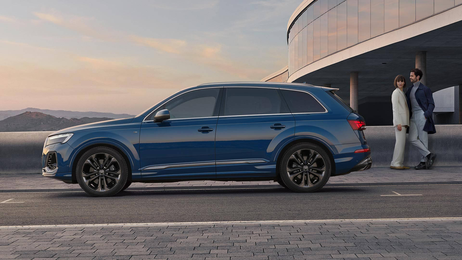 Audi Q7 Image
