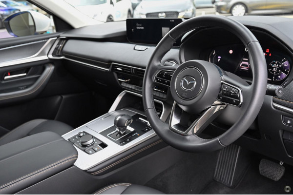 2024 Mazda CX-60 KH Series P50e Evolve SUV Image 5