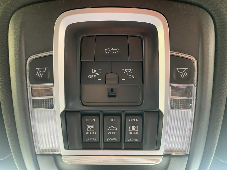 2025 Ram 2500 DJ Laramie Dual Cab Image 20