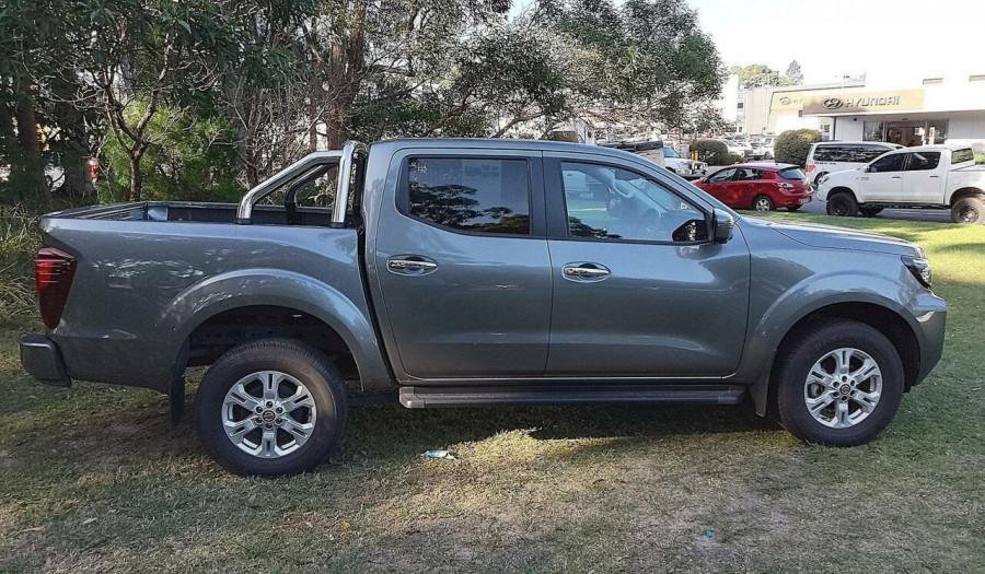 2024 Nissan Navara D23 ST Ute Image 7