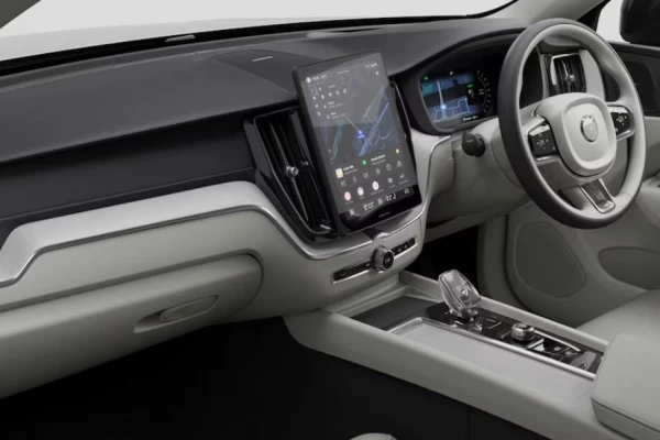 2026 Volvo XC60 UZ Ultra B5 Dark SUV Image 5