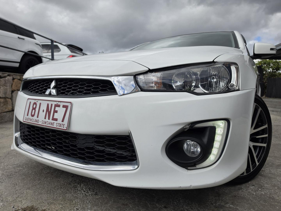 2017 Mitsubishi Lancer CF LS Sedan Image 2