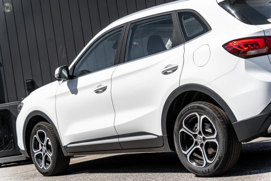 2025 MG ZS ZS32 Essence SUV Image 7