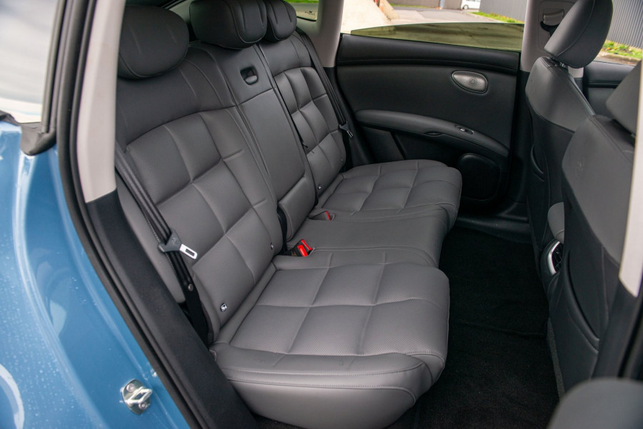 2026 MG IM6 PERFORMACE 100KWH SUV Image 13