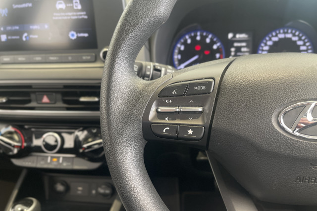 2022 Hyundai KONA OS.V4  SUV Image 10