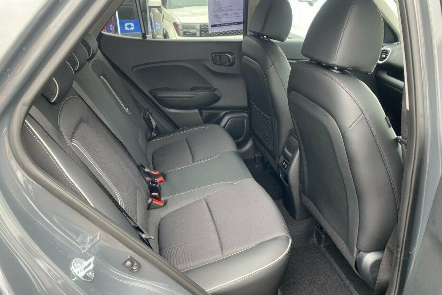 2024 Hyundai Venue QX.V5 Elite SUV Image 11