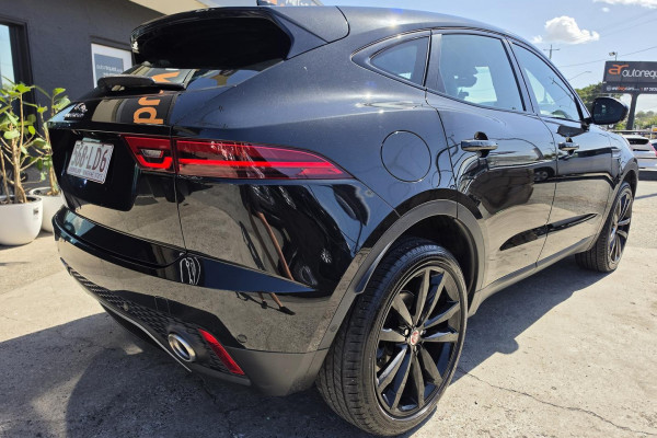 2019 Jaguar E-PACE X540 P200 SE SUV Image 7