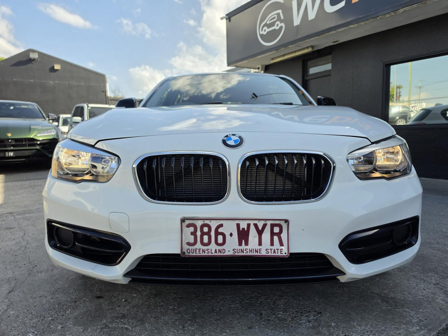 2016 BMW 1 Series F20 LCI 118i Sport Line Hatch Image 6