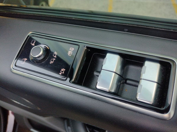 2020 Land Rover Range Rover L405 SUV image 17