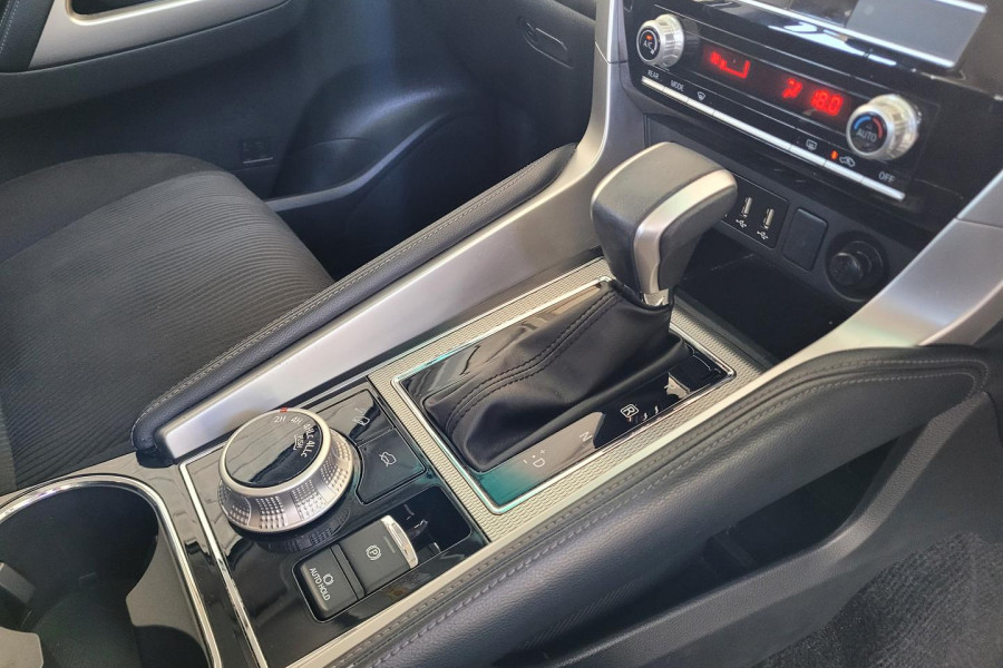 2020 MY21 Mitsubishi Pajero Sport QF GLX SUV Image 10