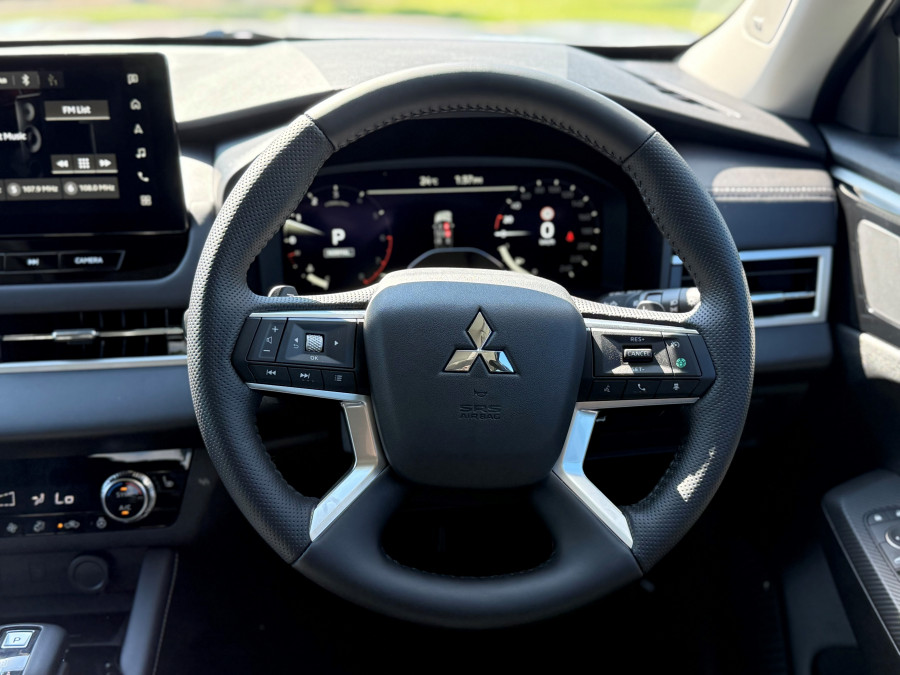 2025 Mitsubishi Outlander ZM Aspire SUV Image 12