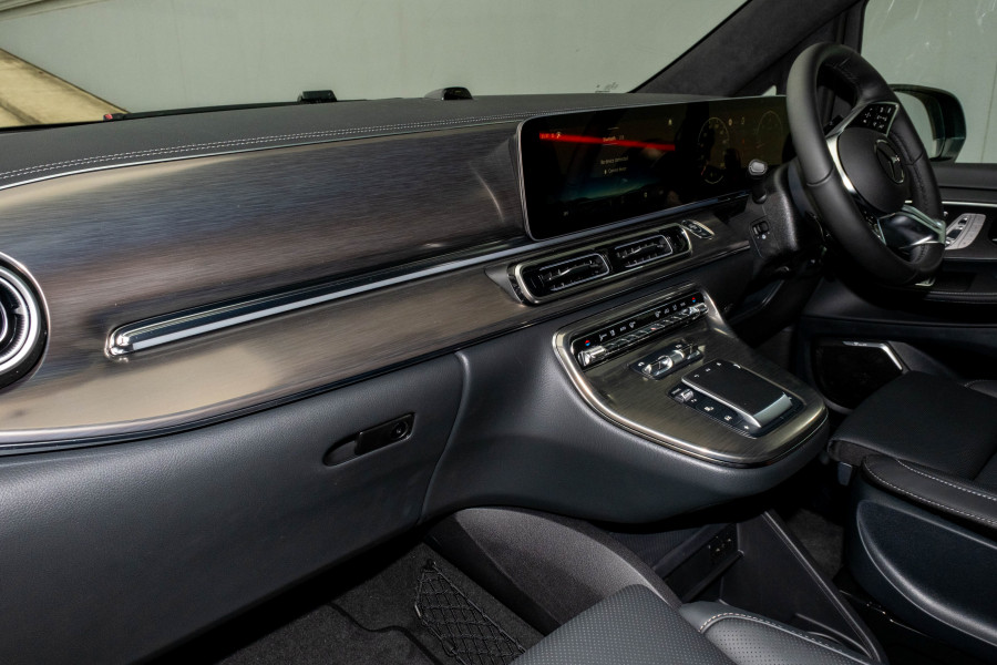 2025 Mercedes-Benz V-Class 447 V300 Exclusive People Mover