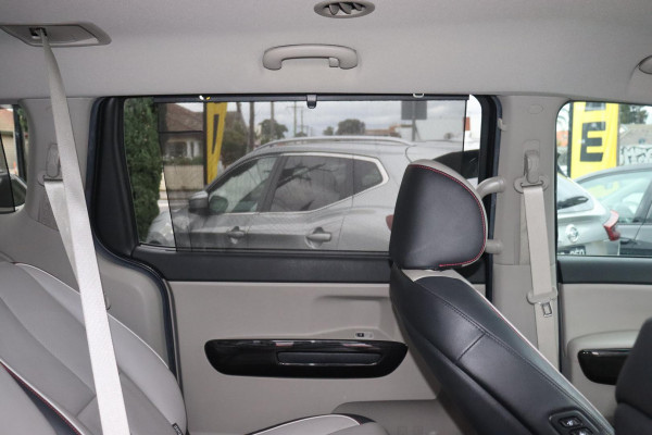 2019 Kia Carnival YP Platinum Van Image 24