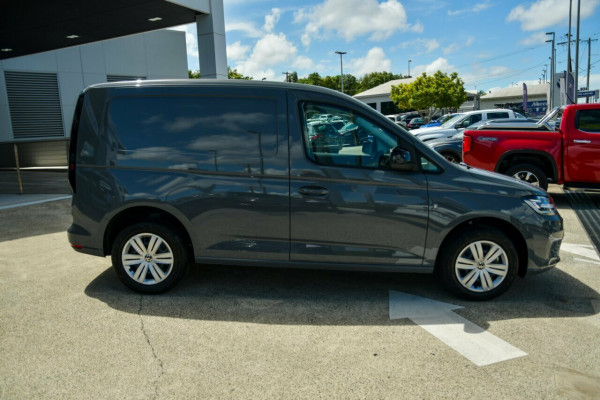 2026 Volkswagen Caddy 5 TSI220 SWB Van Image 4