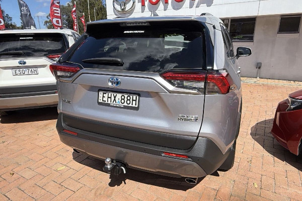 2020 Toyota RAV4 AXAH52R Cruiser SUV Image 4