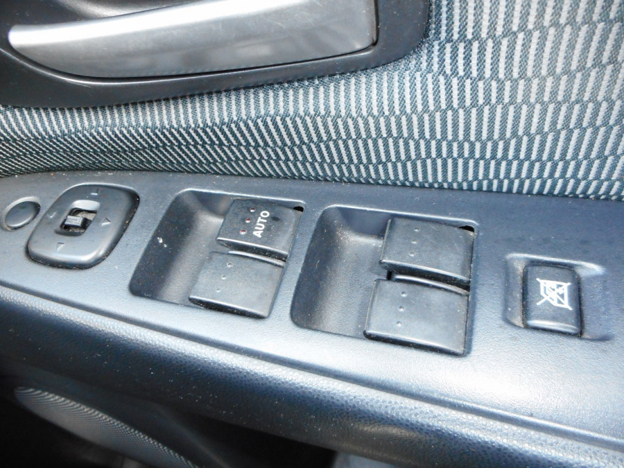 2006 Mazda 3 BK10F1 Maxx Sport Sedan Image 21