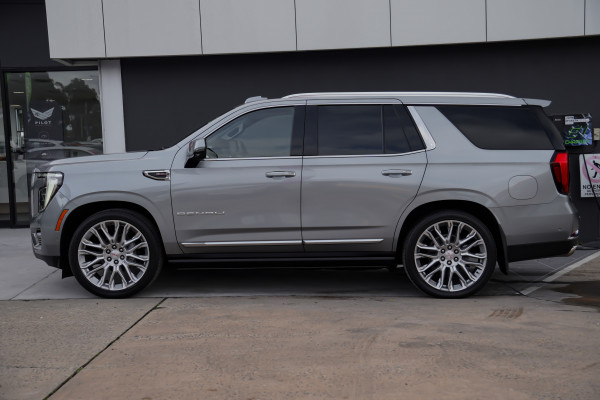 2025 GMC Yukon  Denali Wagon Image 6