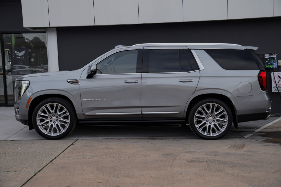 2025 GMC Yukon  Denali Wagon Image 6