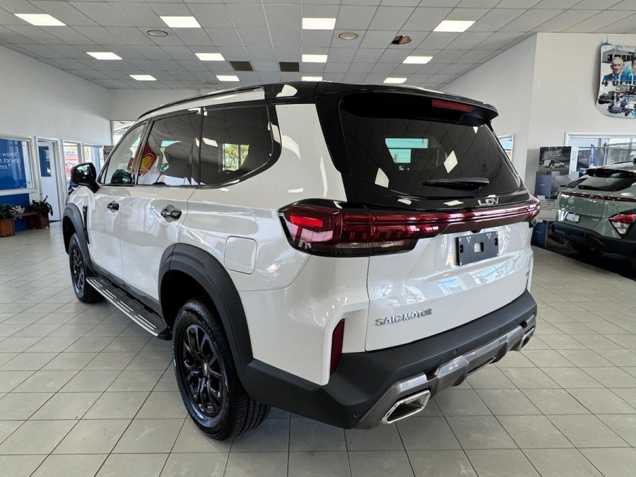 2025 LDV D90 SV9A Executive SUV Image 5