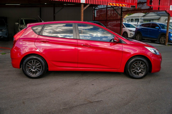 2015 Hyundai Accent RB2 Active Hatch