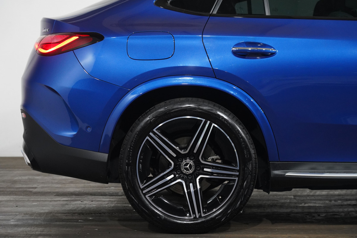 2024 Mercedes-Benz Glc 300 4matic Amg Line Plus Edt Coupe Image 6