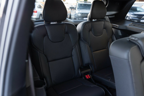 2026 Volvo XC90 L Series Black Edition SUV Image 22