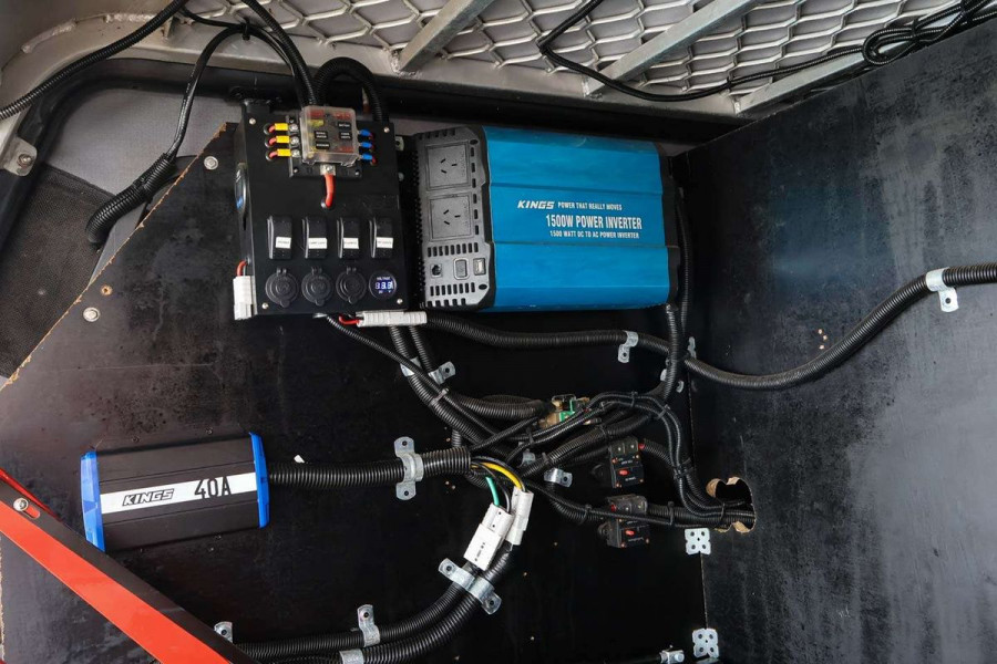 2017 Toyota LandCruiser VDJ76R GXL Dual Cab Chassis Image 10