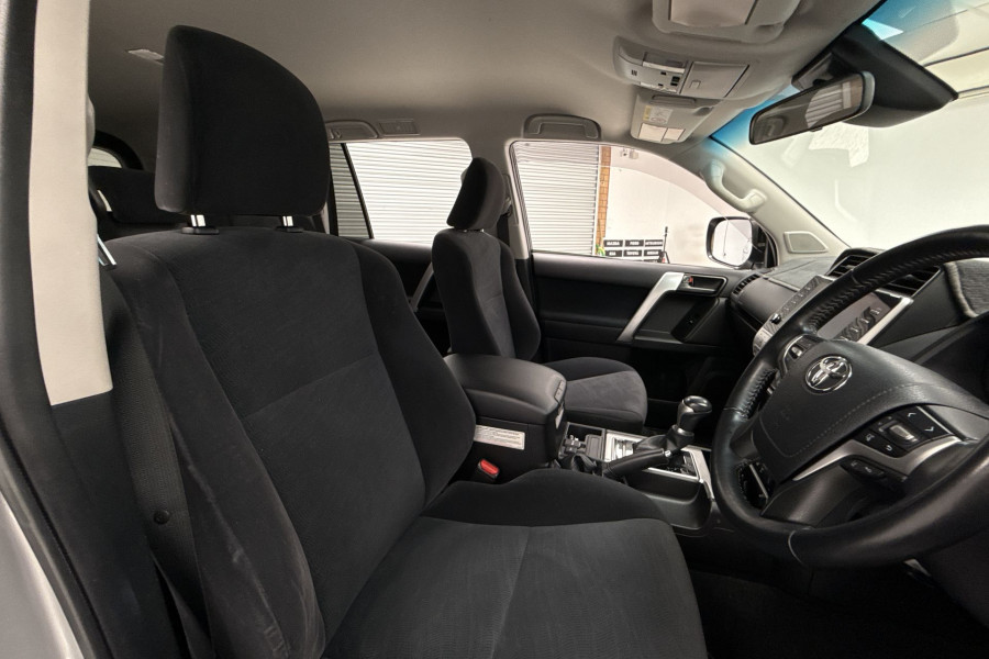 2021 Toyota LandCruiser Prado GDJ150R GXL SUV Image 21