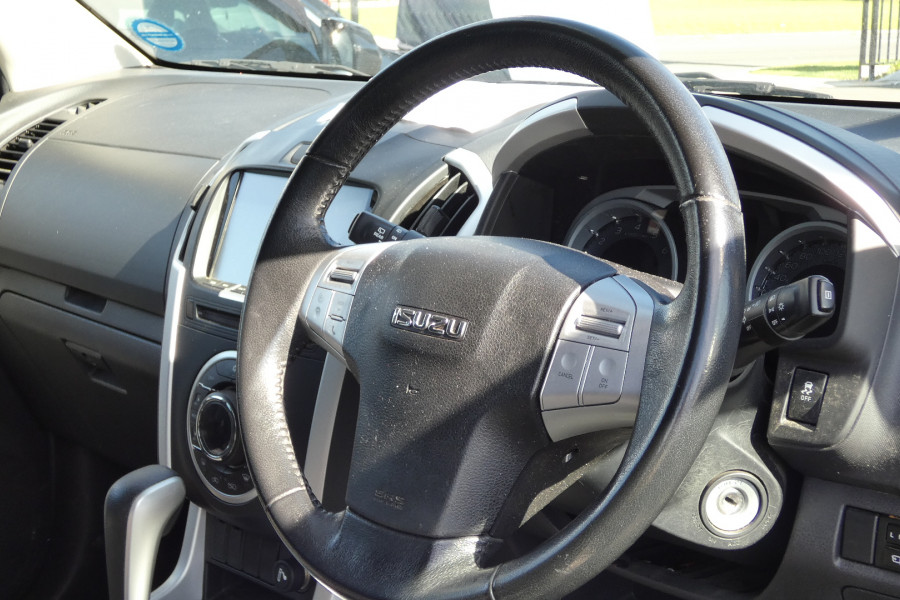 2016 MY15.5 Isuzu MU-X UC MY15.5 LS-U 4X2 SUV Image 12