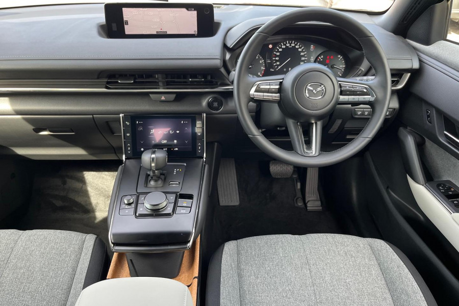 2023 Mazda MX-30 DR Series G20e Evolve SUV Image 15