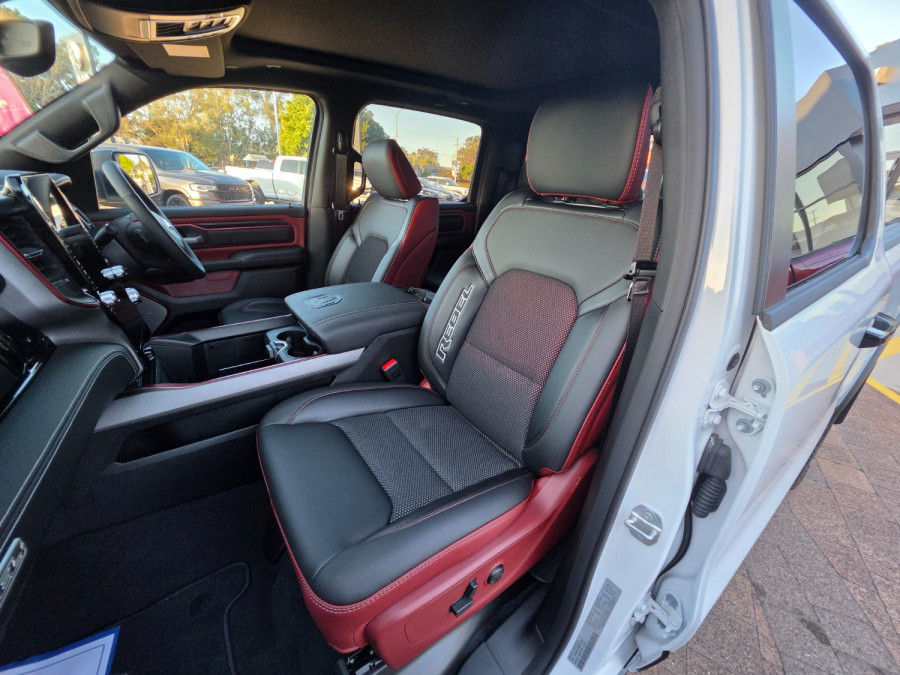 2025 Ram 1500  DT  Rebel Hurricane SO Ute Image 25