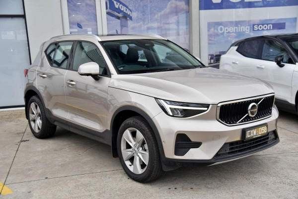 2023 MY24 Volvo XC40  Plus B4 SUV