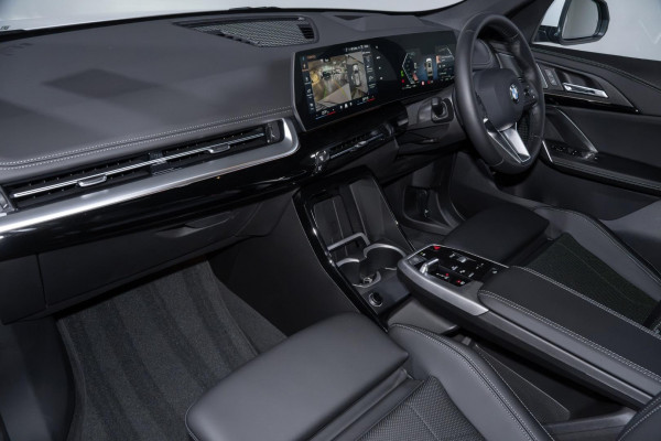 2026 BMW X1 U11 sDrive20i SUV image 7