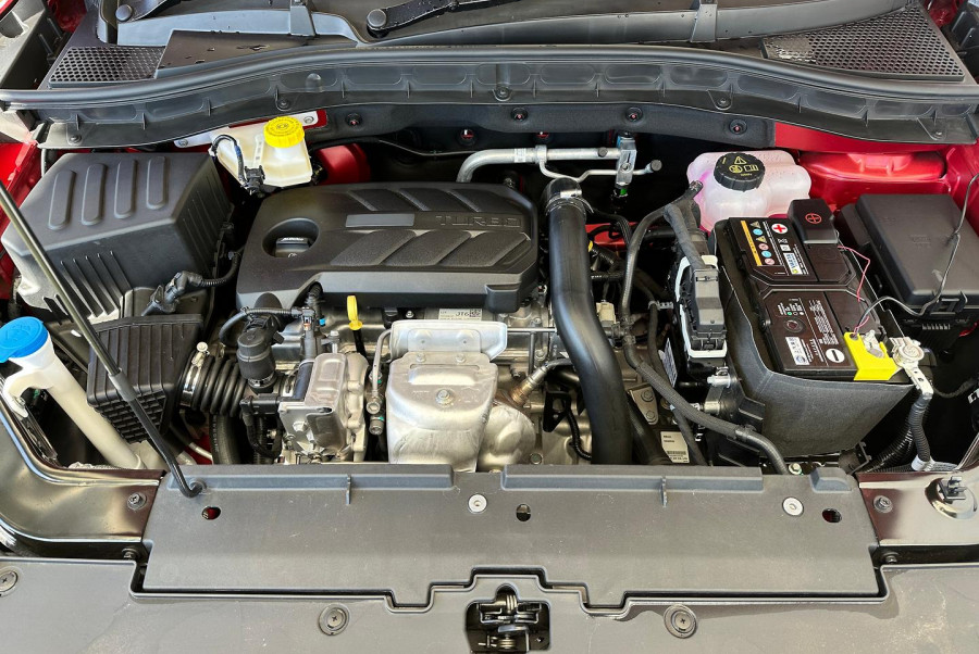 2024 MG ZST  Essence SUV Image 29