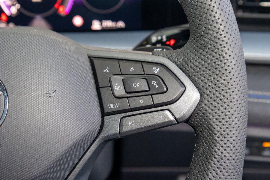 2025 Volkswagen Tayron R4 195TSI R-Line SUV