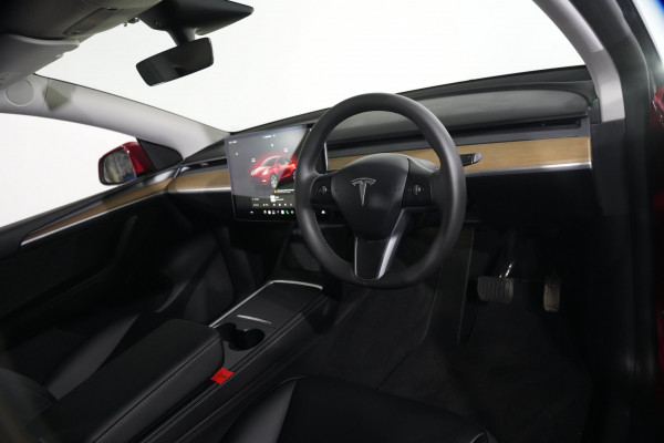 2023 Tesla Model Y  Rear-Wheel Drive SUV Image 6