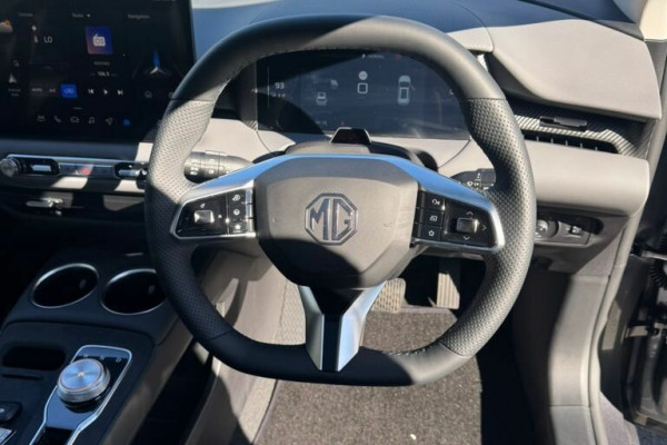 2026 MG MGS5 EV ZS3EM Essence 49 SUV Image 8