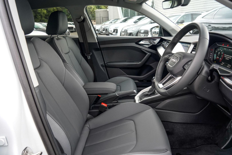 2025 MY26 Audi A1 GB 40 TFSI S line Hatch