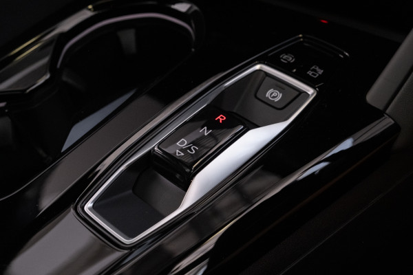 2025 Audi Q5 GU TDI 150kW Sport SUV image 13