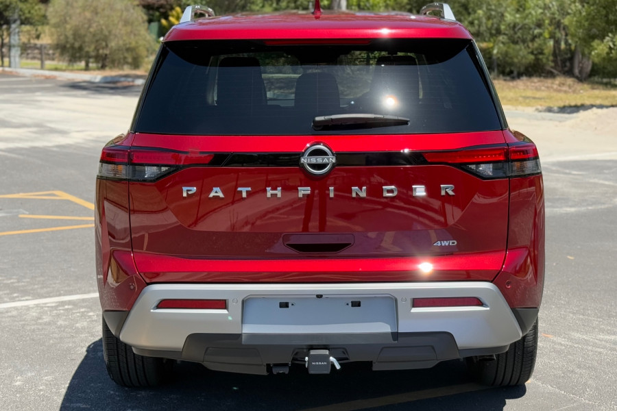 2023 Nissan Pathfinder R53 Ti-L SUV Image 8