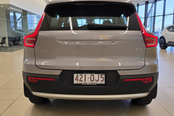 2025 MY26 Volvo XC40 XZ Plus B4 SUV Image 5