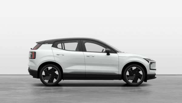 2026 MY25 Volvo EX30  Single Motor Extended Range Plus SUV image 5