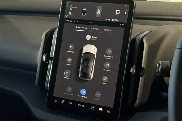 2026 Volvo EX30  Single Motor Extended Range Plus SUV Image 12