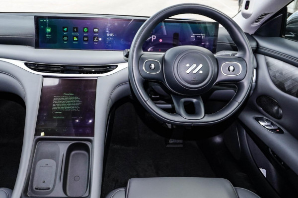 2025 MG IM5 P12L Performance Hatch Image 8
