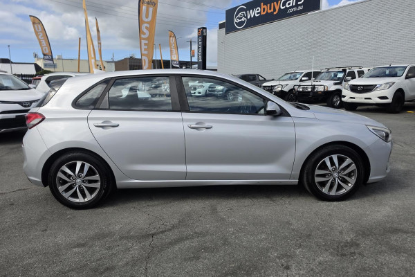 2018 Hyundai i30 PD Active Hatch Image 6