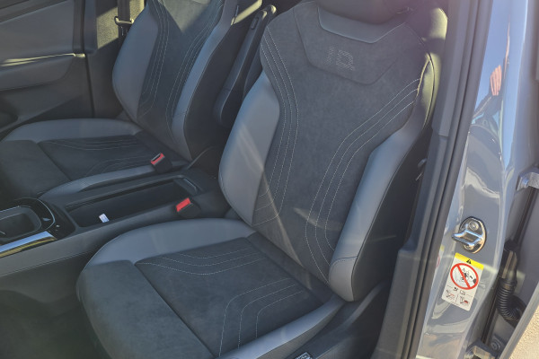 2025 MY25.5 Volkswagen ID. 5 E2 Pro SUV Image 10