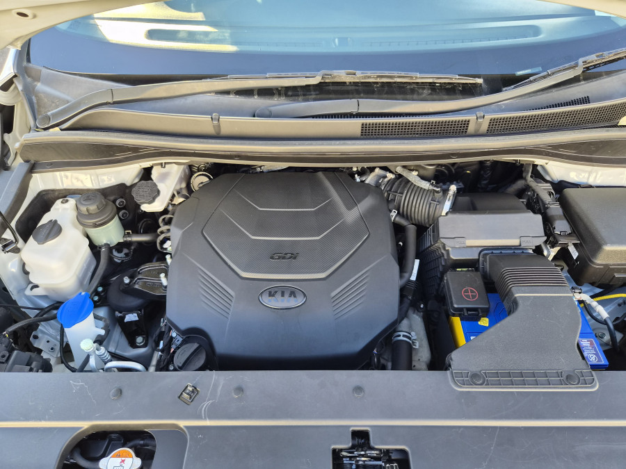 2020 Kia Carnival YP S Van Image 10