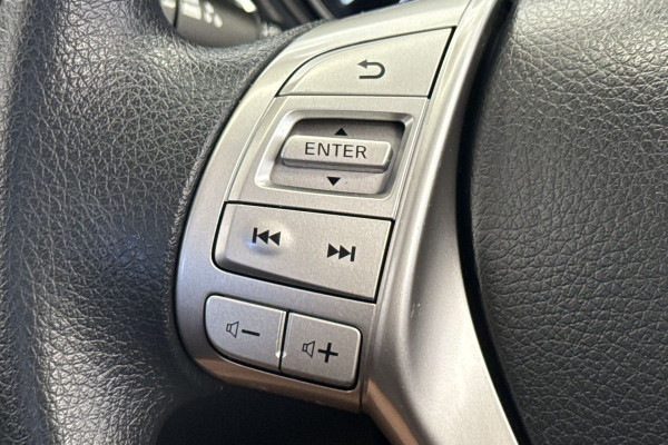 2016 Nissan X-Trail T32 ST SUV Image 4