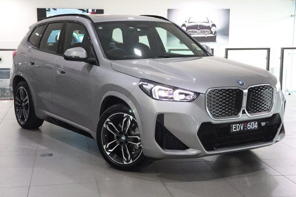 BMW iX1 xDrive30 M Sport U11