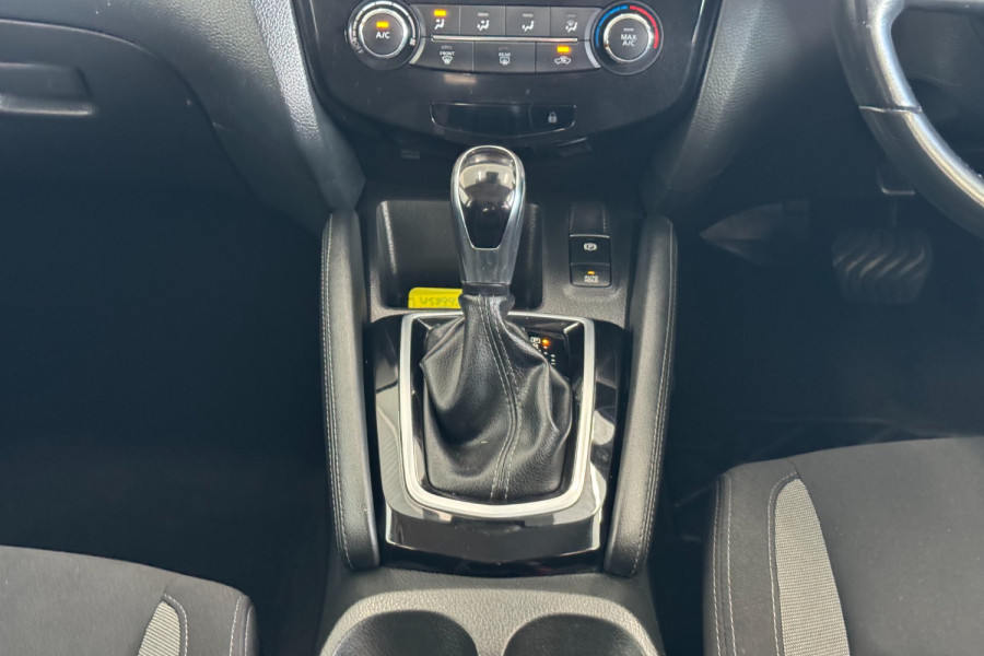 2018 Nissan QASHQAI J11 ST Wagon Image 11